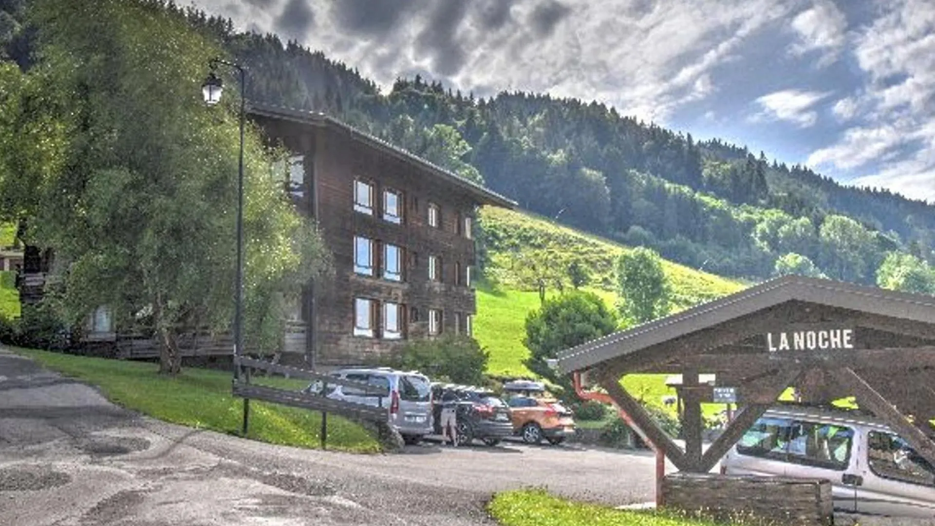 Apartment Appartement Renove, Skis Aux Pieds, Proche Centre Avec Parking Et Balcon - Fr-1-524-30 Morzine